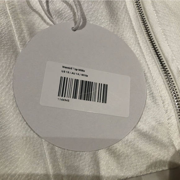 ▪️ Princess Polly | NWT Wendell Top - Picture 7 of 7